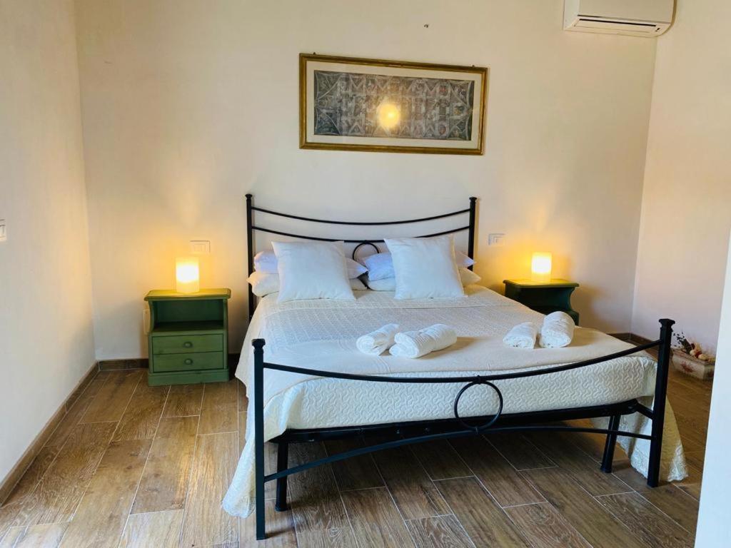 Basciano Agriturismo Flara מראה חיצוני תמונה