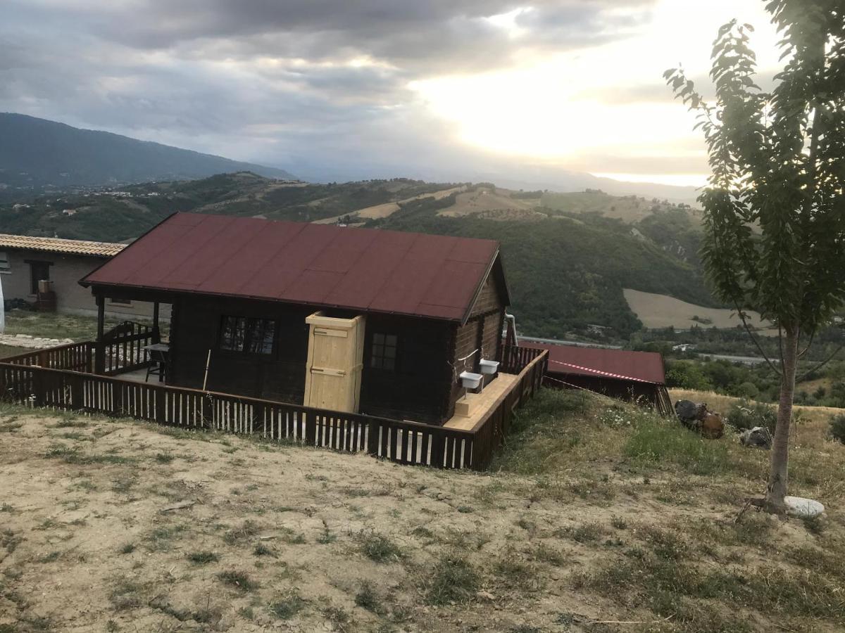 Basciano Agriturismo Flara מראה חיצוני תמונה